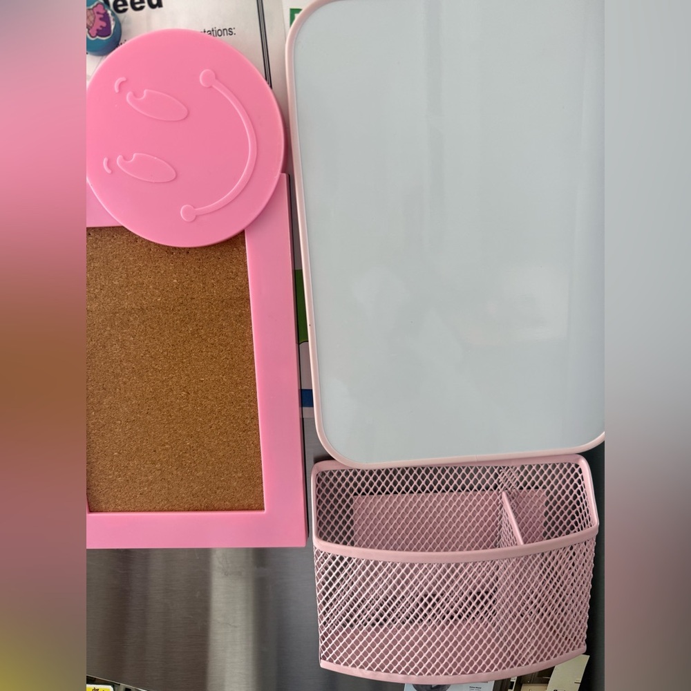 Pink and White magnetic locker Set